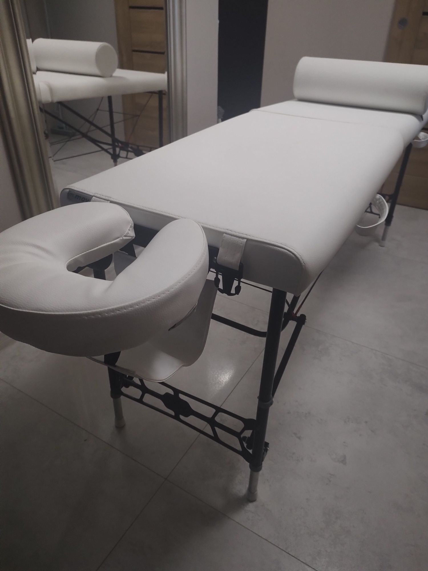 Stół łóżko do masażu MOV ultralekki 8,5kg lekki biały sport lite nowy