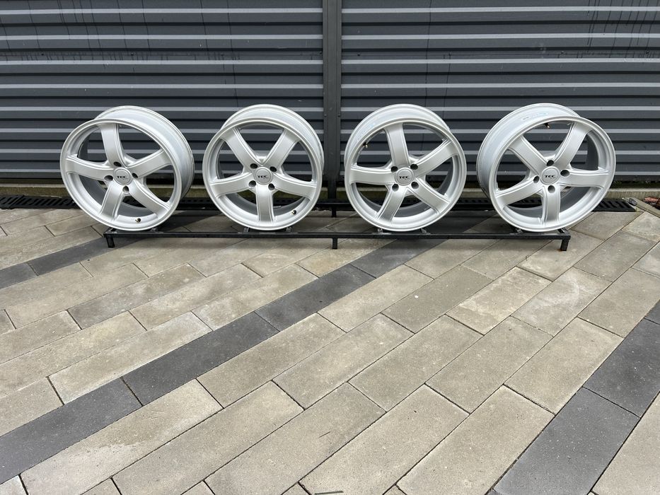 Диски 17R 4x108 7J DIA65.1 ET25 Peugeot Пежо Citroen