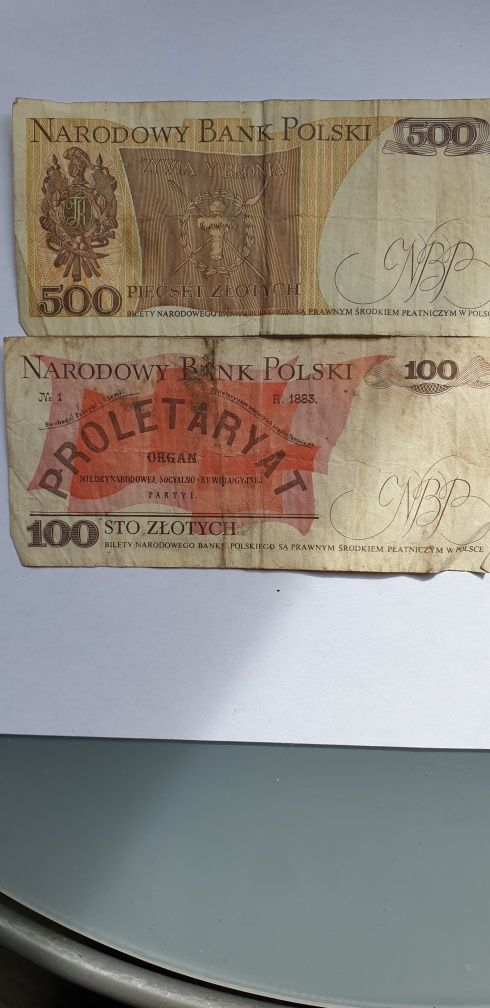 Banknoty 100zł z roku 1998r oraz 500zł z roku 1982r.
