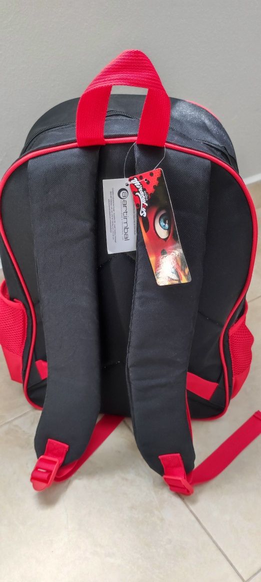 Mochila escolar Ladybug NOVA