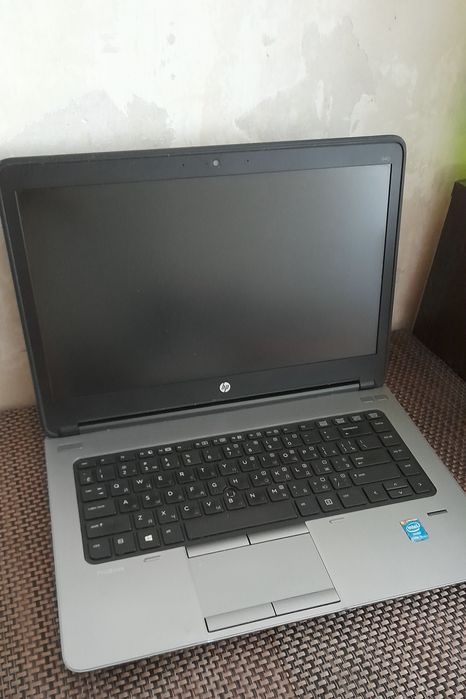 Ноутбук  hp и Asus F80C. на ремонт или запчасти