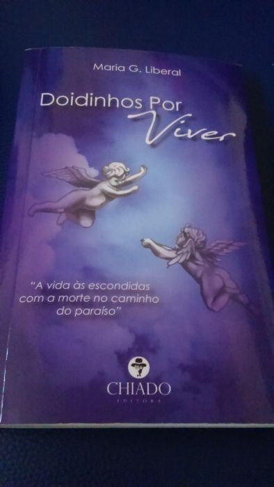 Vendo livro "doidinhos por viver"