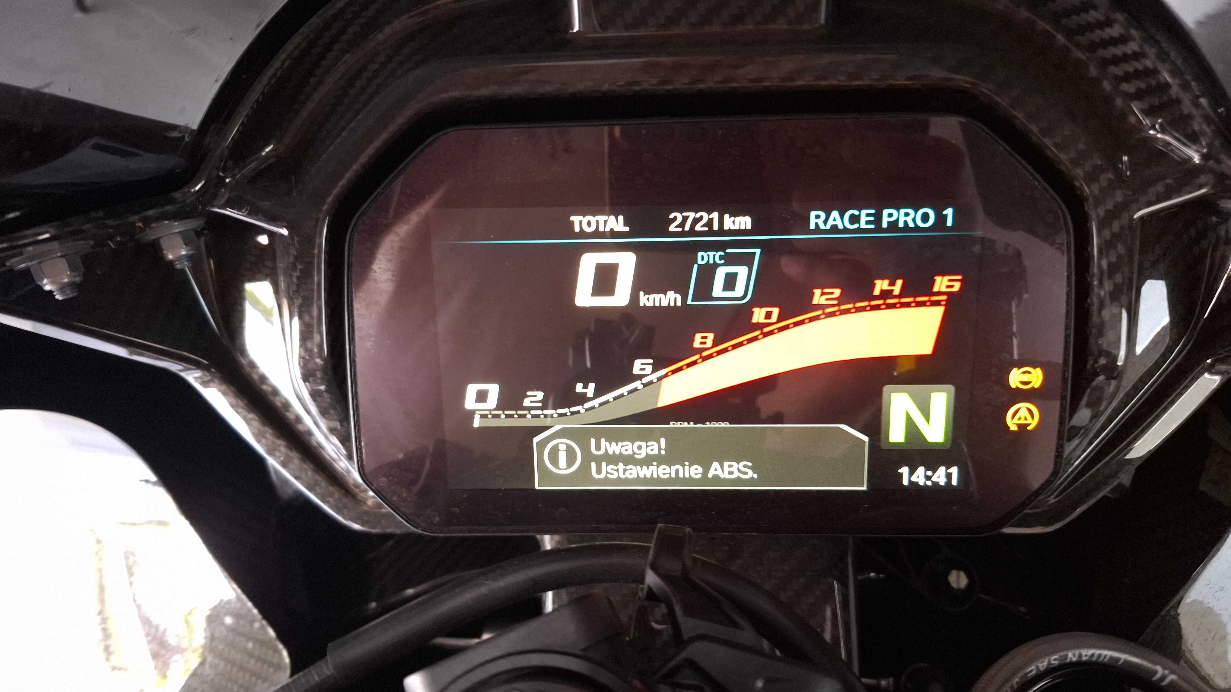 bmw m1000rr 2024 M Competition