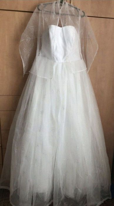 Сукня весільна, плаття