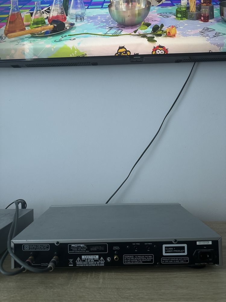 Odtwarzacz CD Rotel RCD 06 z pilotem