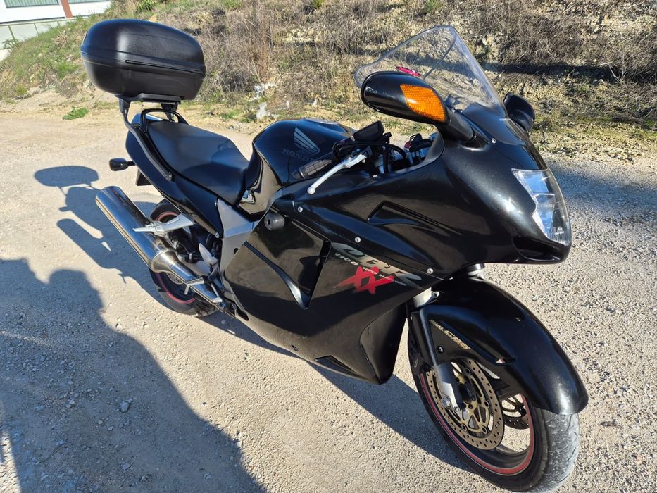 Honda cbr 1100xx ano 2000 injeção