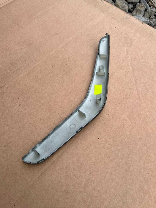 Listwa dekoracyjna drzwi prawy tył FORD KUGA MK1