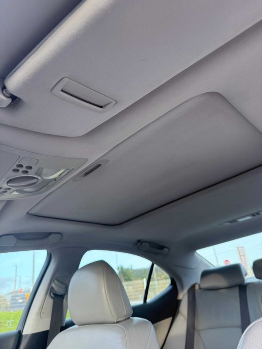 Lexus IS 220d 177cv - Full Extras