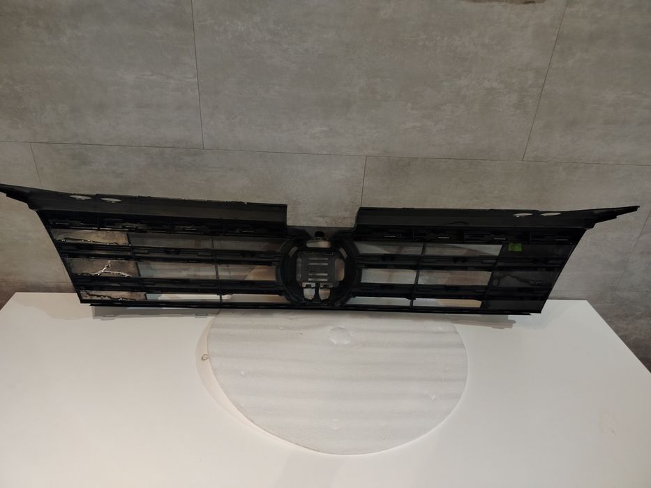 VW TIGUAN II atrapa grill R-LINE