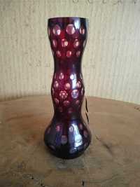 piękny stary rubinowy wazon kryształowy