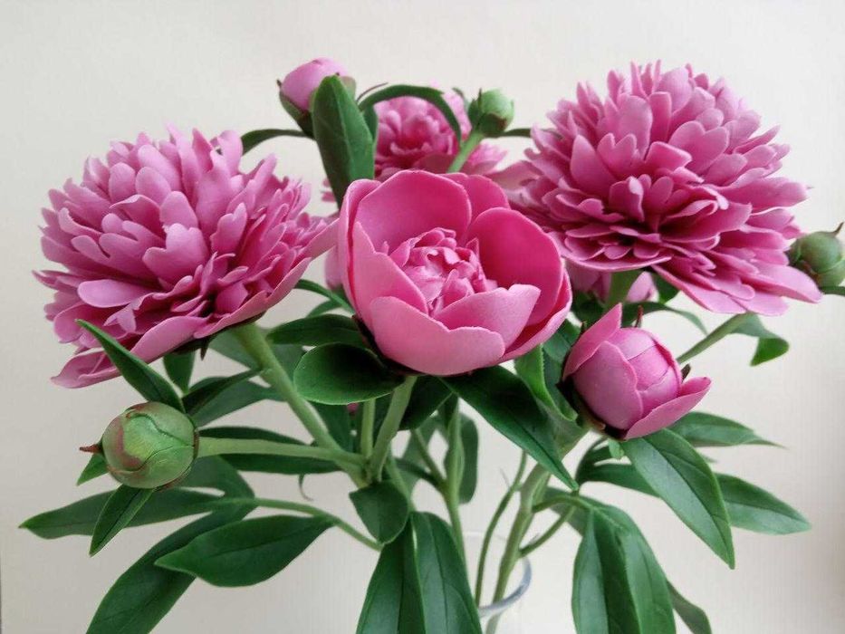 Букет пионов из холодного фарфора. Ручная работа.