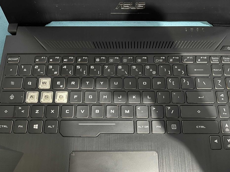 Laptop Asus TUF FX505DT Ryzen 5 / GTX 1650 / 8 GB Ram DDR4