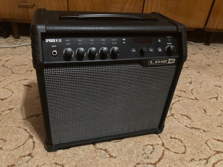 Line 6 Spider V 30 (30Вт) Комбопідсилювач