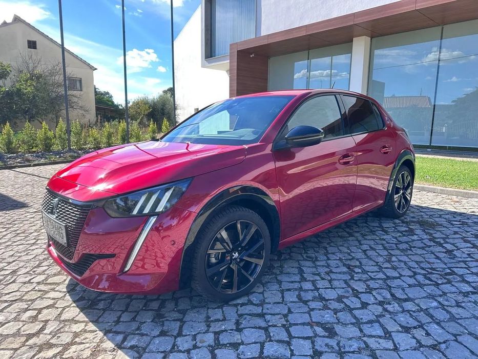 Peugeot e-208 50 kWh GT Pack