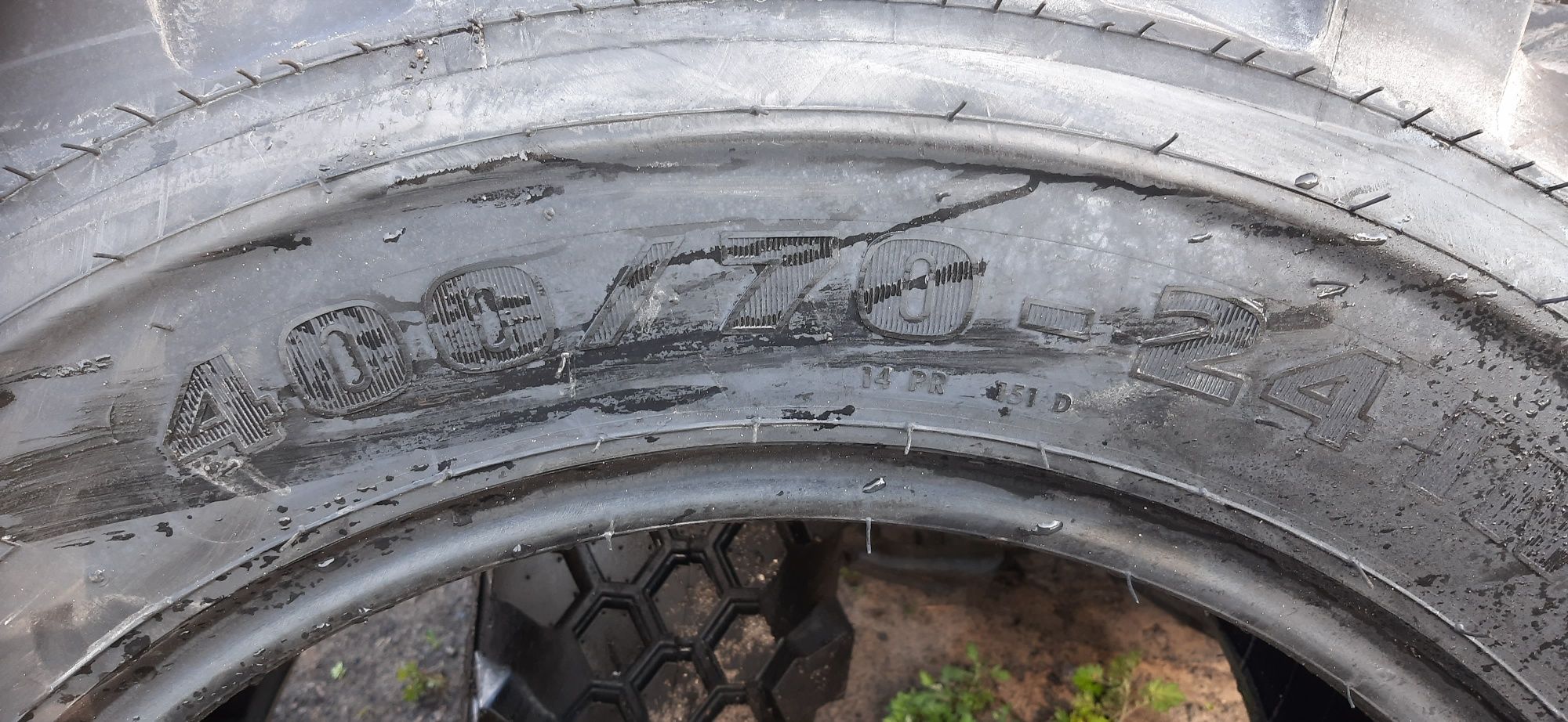 400/70-24 Mitas mpt-04