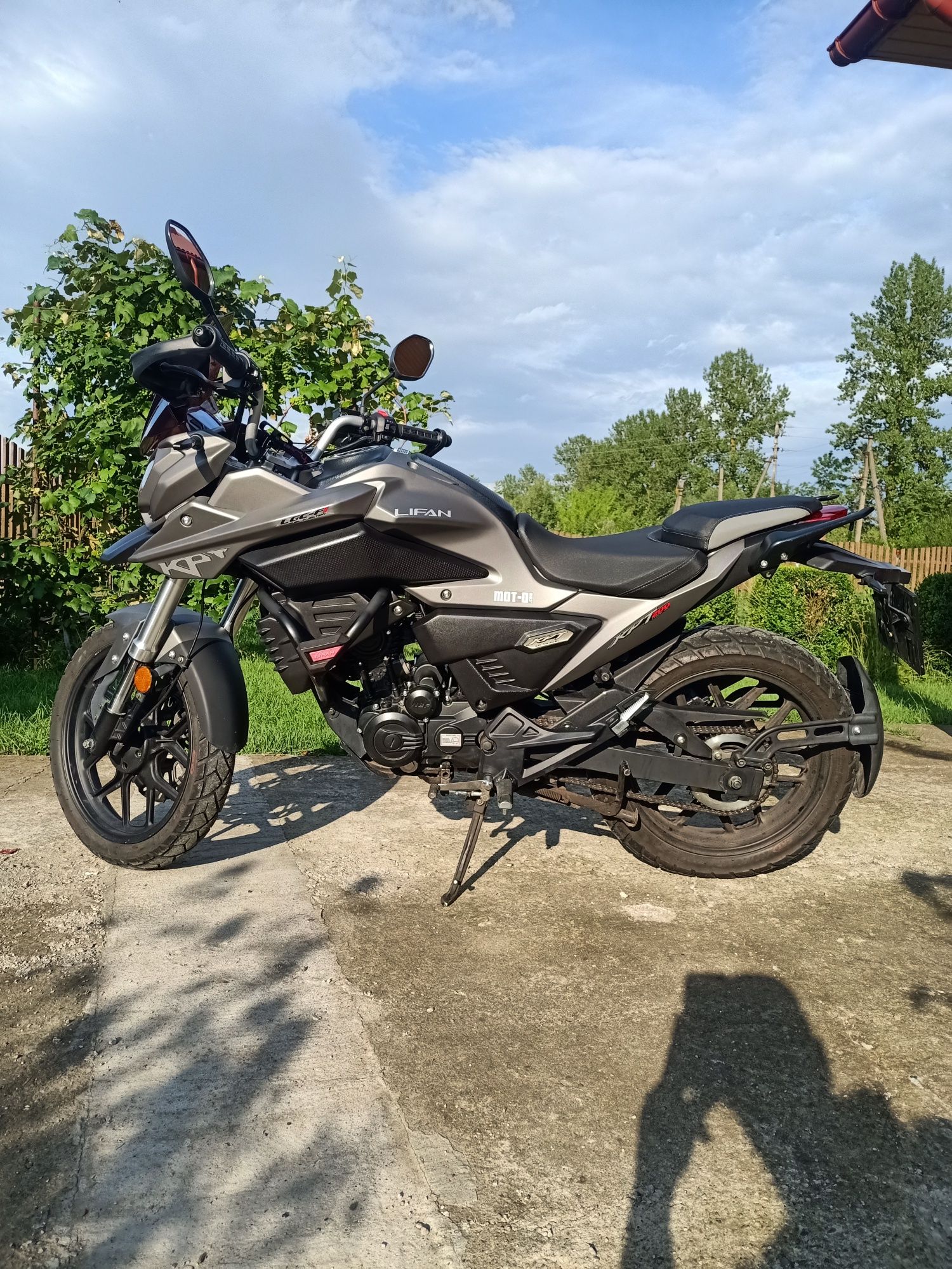 Lifan KPT 200 (LF200-10L)