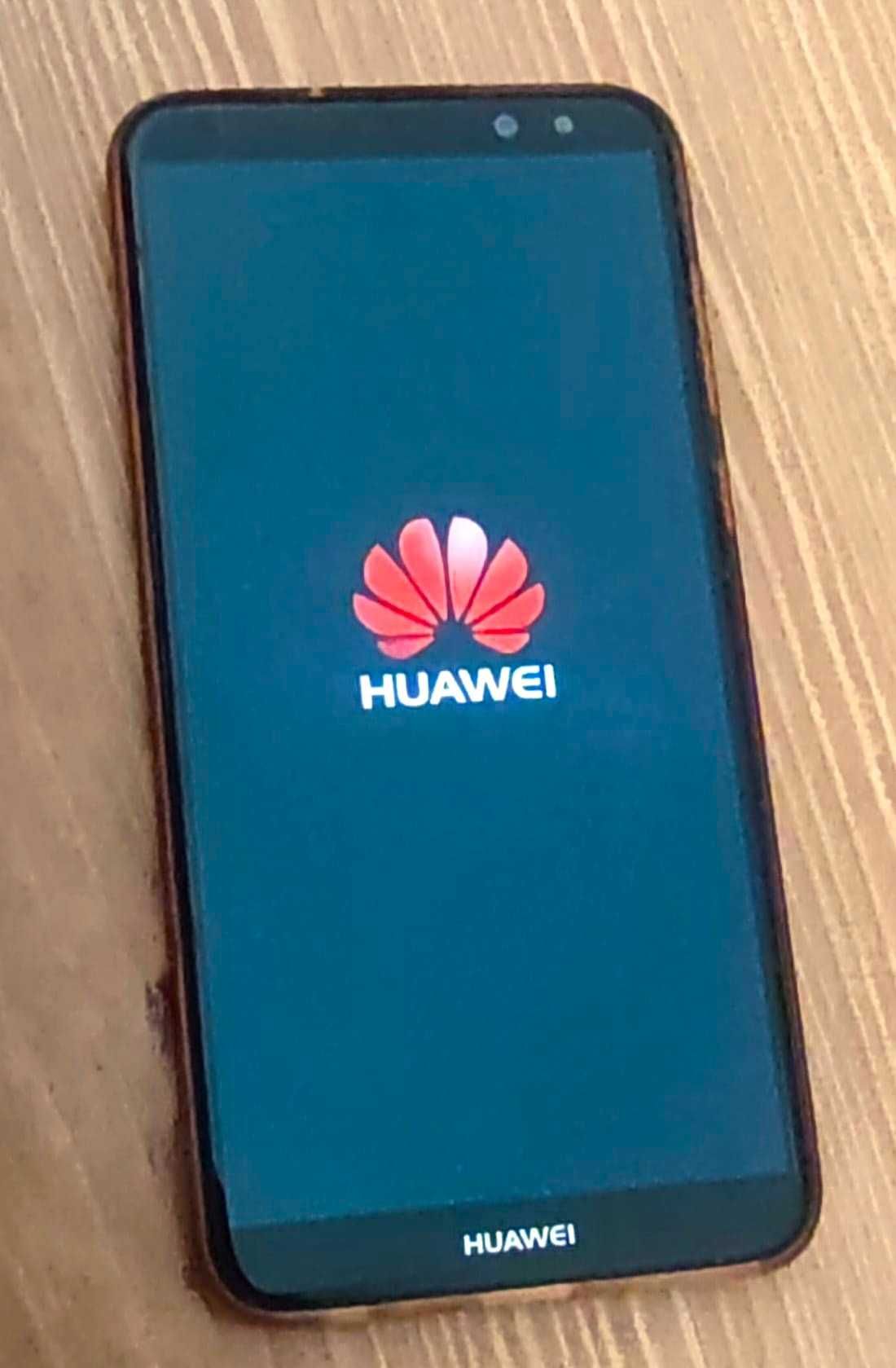 BARDZO FAJNY Smartfon Huawei Mate 10 Lite - dla dziecka, babci