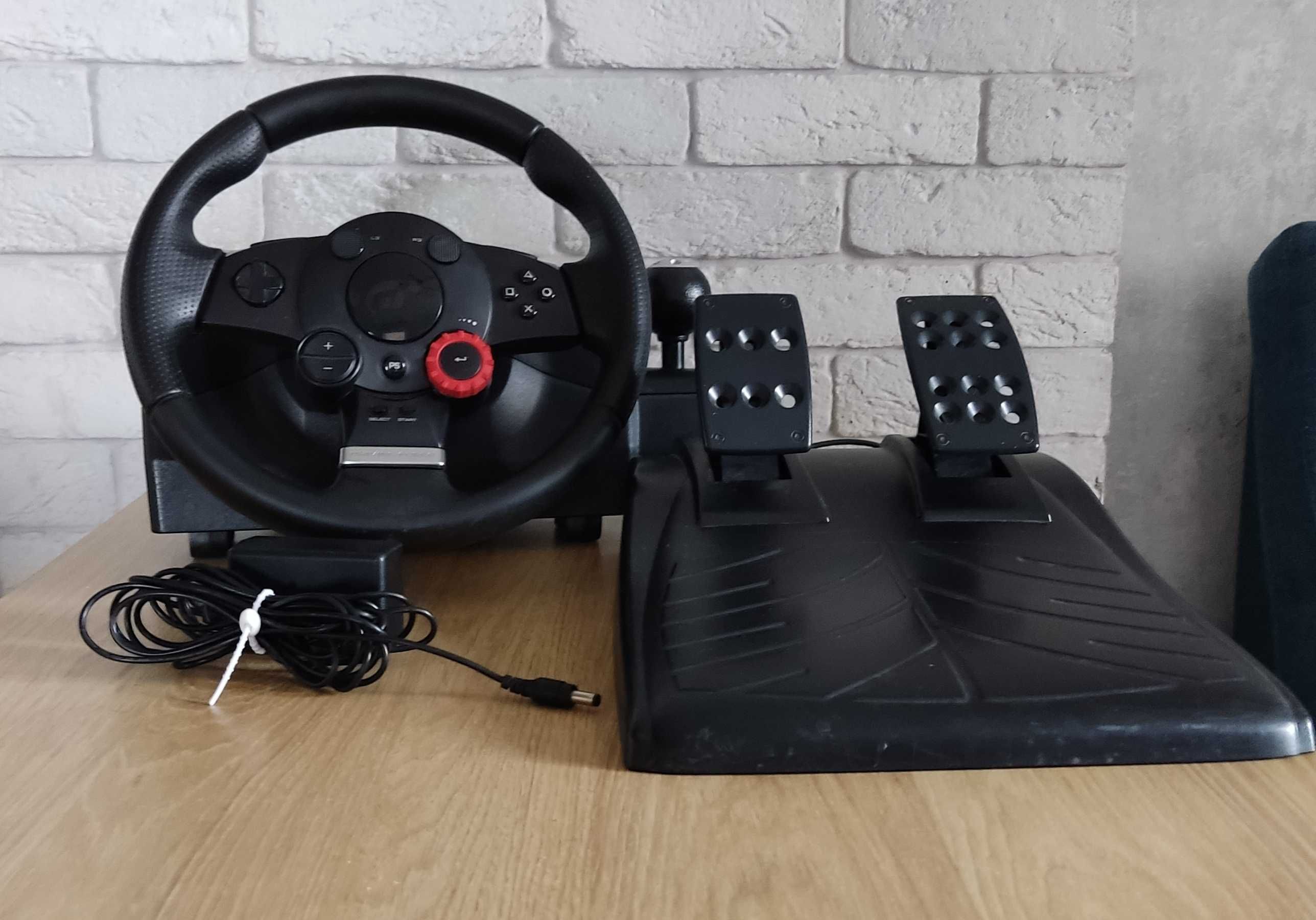 Logitech Driving Force GT 900°