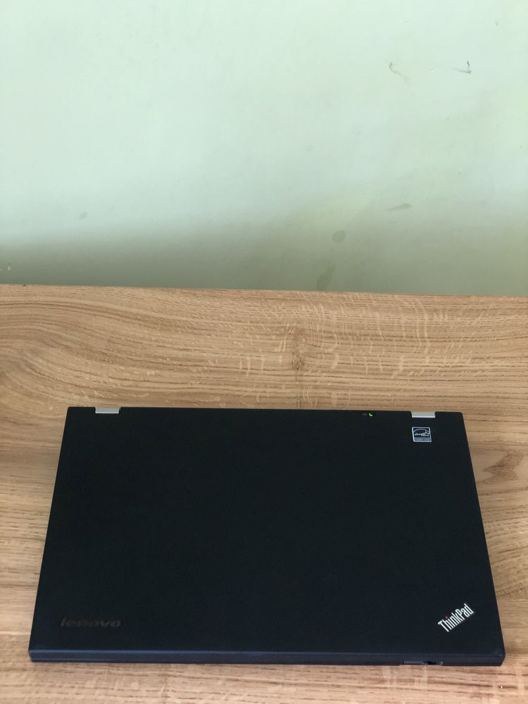 Тоненький Ноутбук Lenovo T430s core i5 8gb ОЗУ 240ссд з Німеччини
