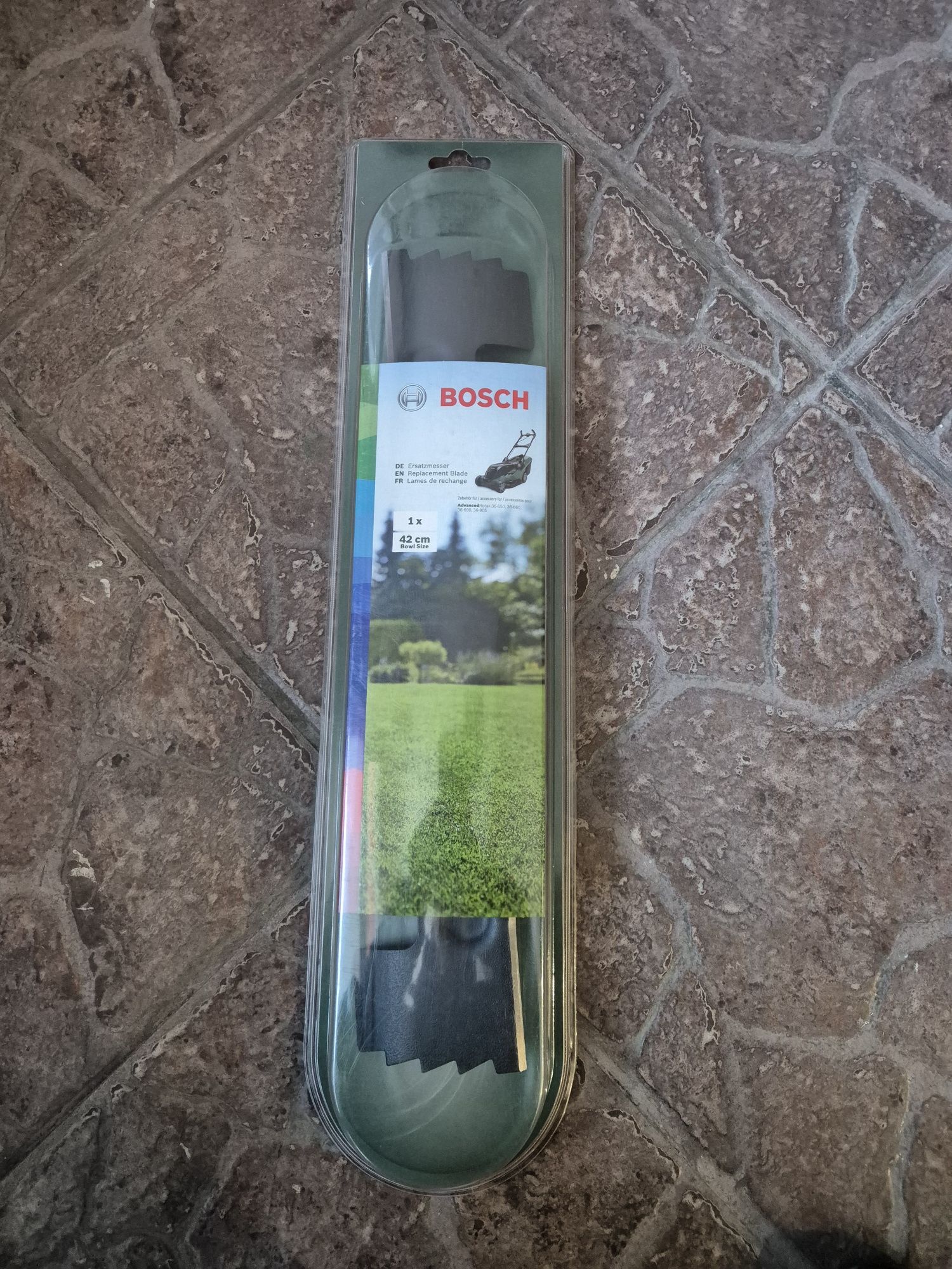 Nóż do kosiarki bosch rotak 42 cm