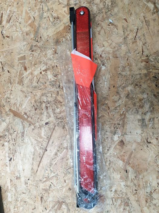 Triângulo de sinalização FORD C-Max II (DXA/CB7, DXA/CEU)