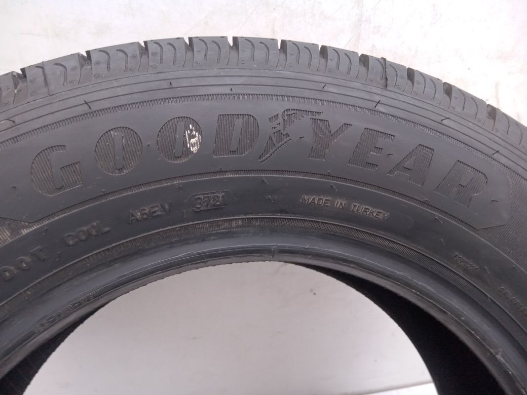 Opona letnia 215/65R16c Goodyear Eficint Grup Całego Nowa Demo