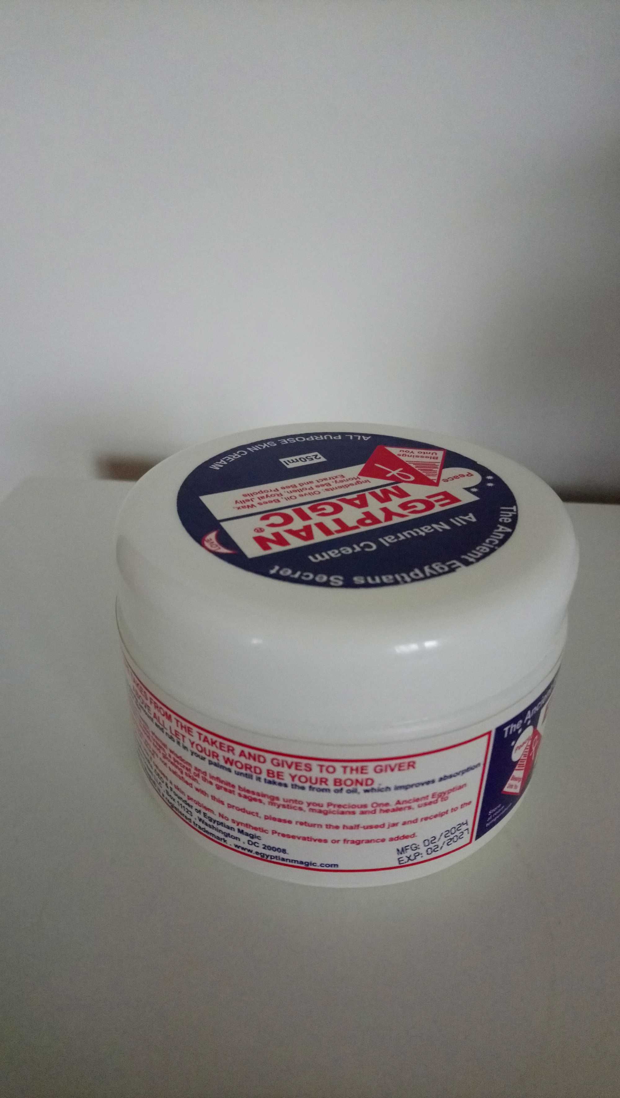 KREM  przeciwstarzeniowy  Egyptian Magic Cream 100%  naturalny  250 ml