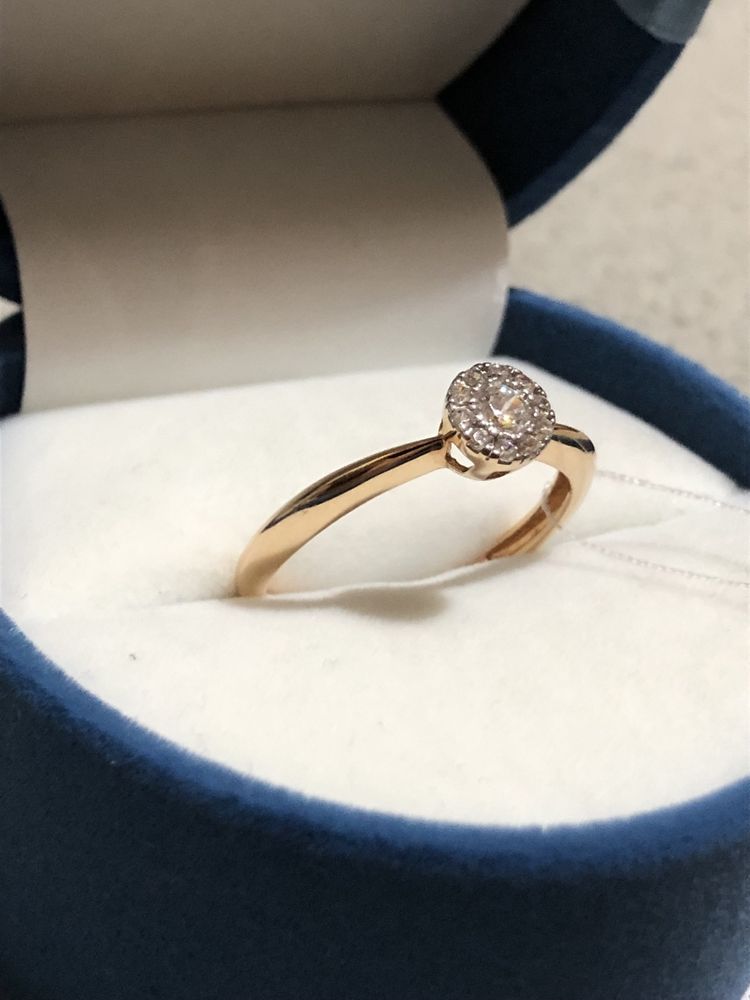 Невероятно красивое золотое кольцо 18.5 размера, 585 пробы, новое!