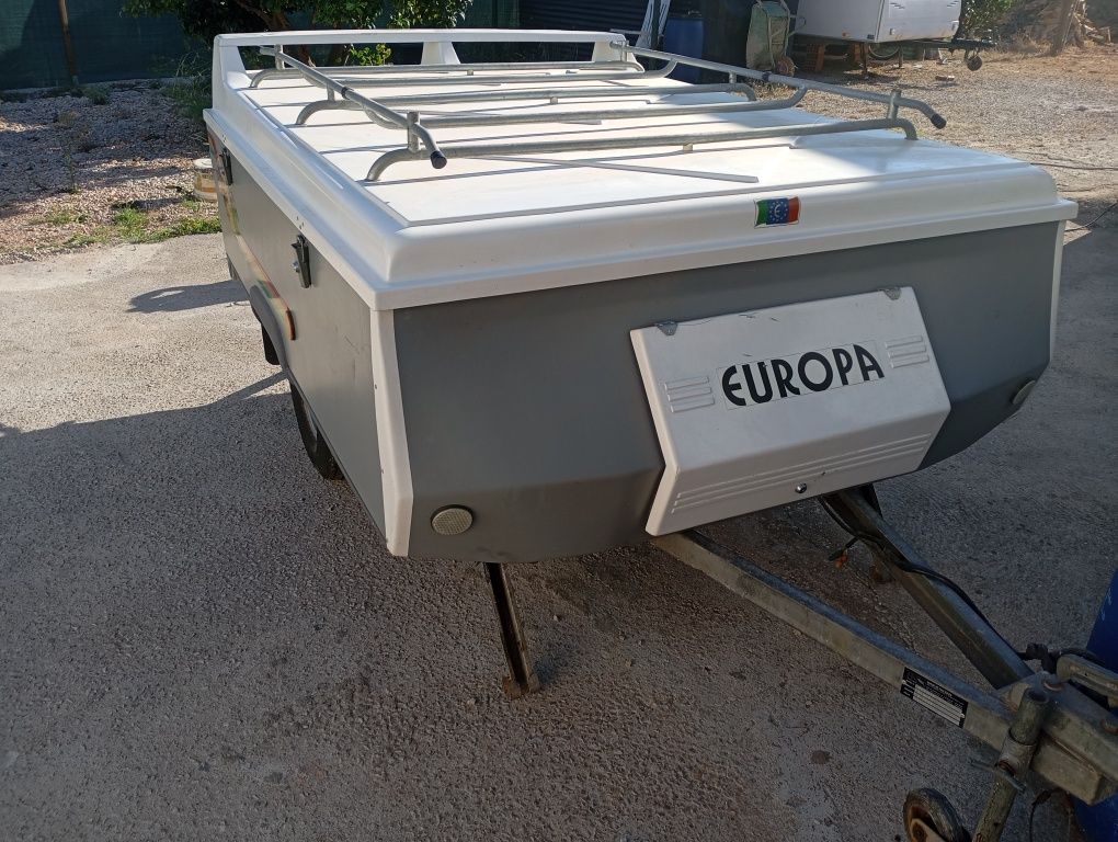 Auto tenda Europa 1.8
