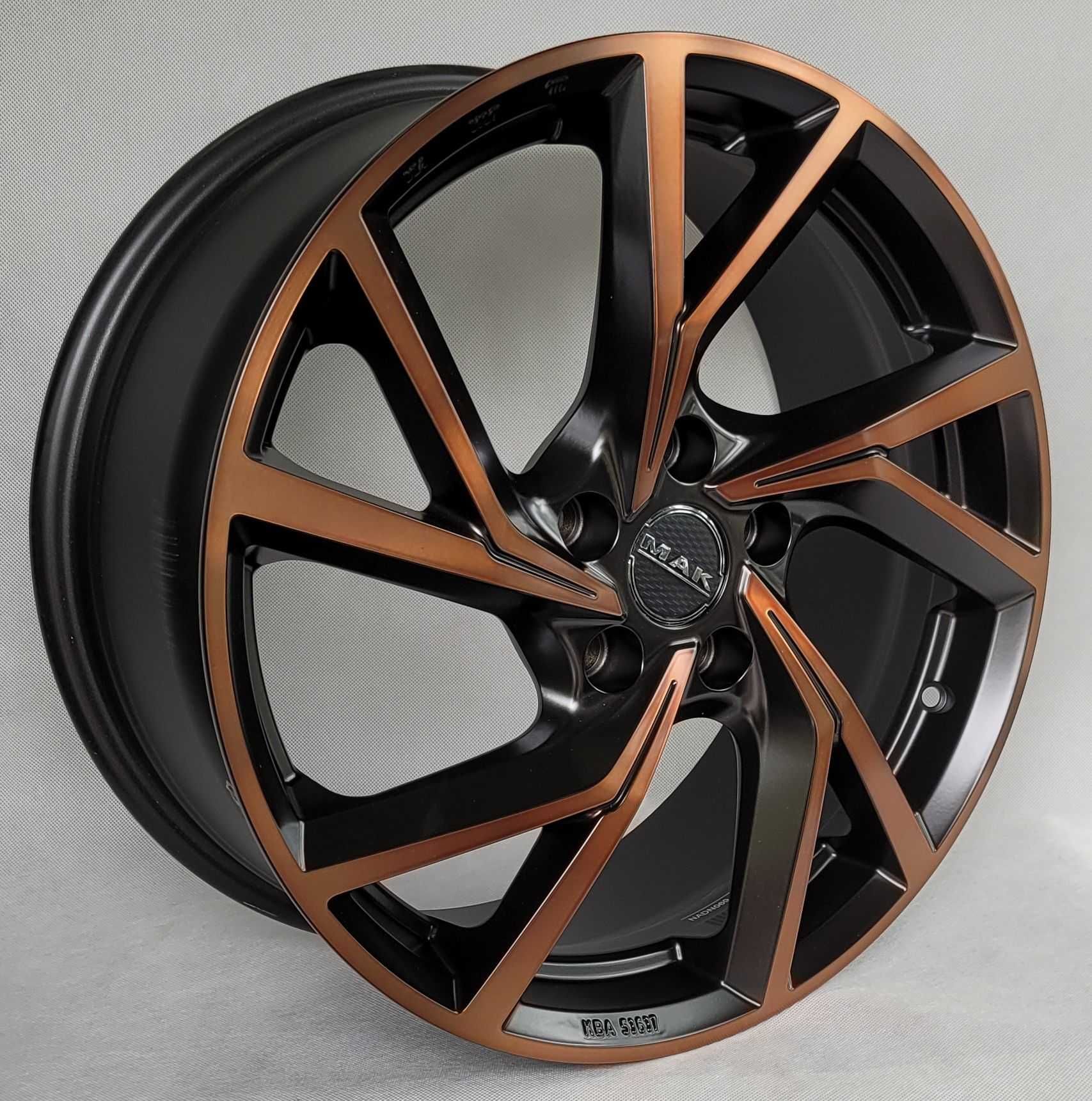 MAK Felgi 18 Cupra Formentor Audi A4 B8 B9 A6 C7 C8 Passat B8 Superb 3