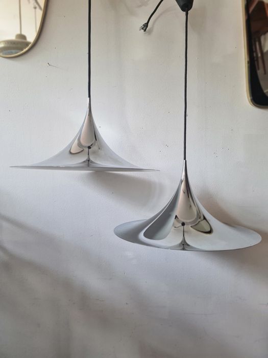 Lampa wisząca GUBI Semi proj.C.Bonderupa i T.Thorupa ,Dania, space age