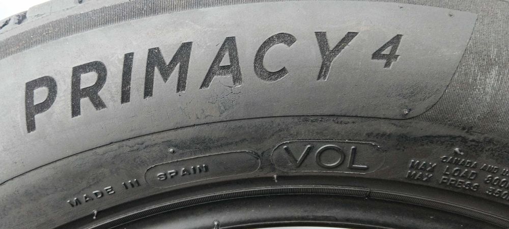 K911790L Komplet 235/55R18 100V Michelin Primacy4 2019rok