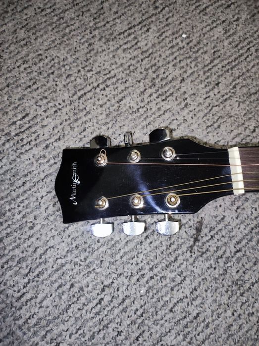 Нова Класична гітара Martin