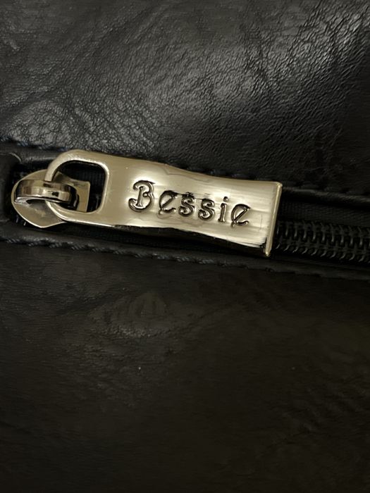 Сумка шкіряна жіноча стан 9/10