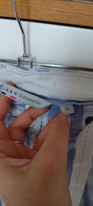 Krótkie spodenki szorty w kratkę fioletowo-białe Crew Clothing rozm. M