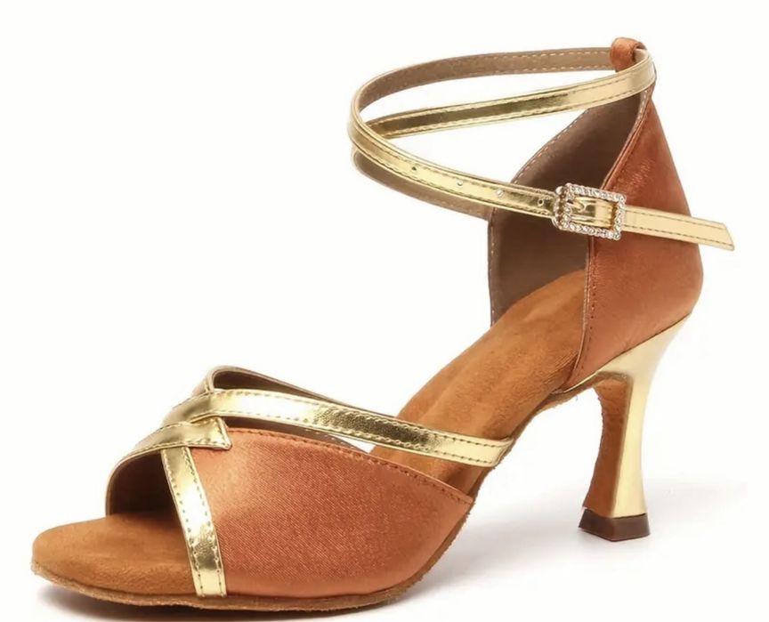 Туфли для  бальних  танців(рубма/сальса/латино)