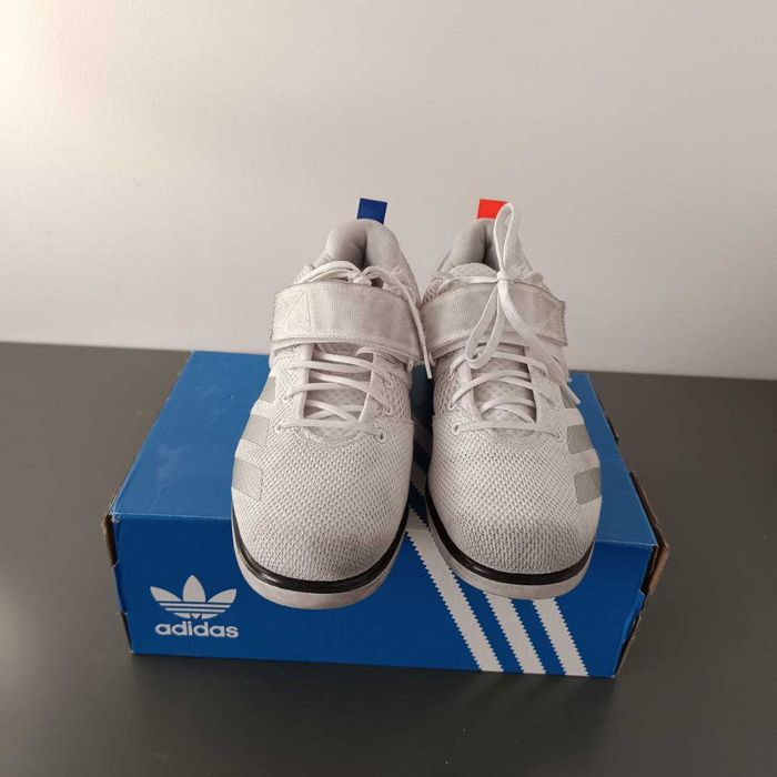 Adidas Powerlift 5