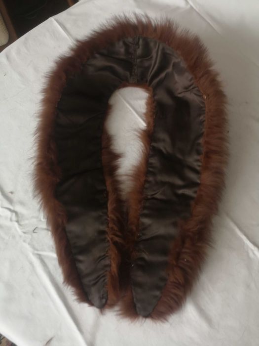 Czapka i kołnierz z futra z lisa