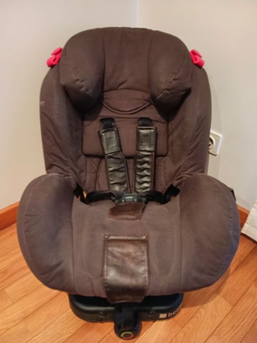 Cadeira Auto c/Isofix (Grupo 0+/1 - dos 0 aos 18 Kg)