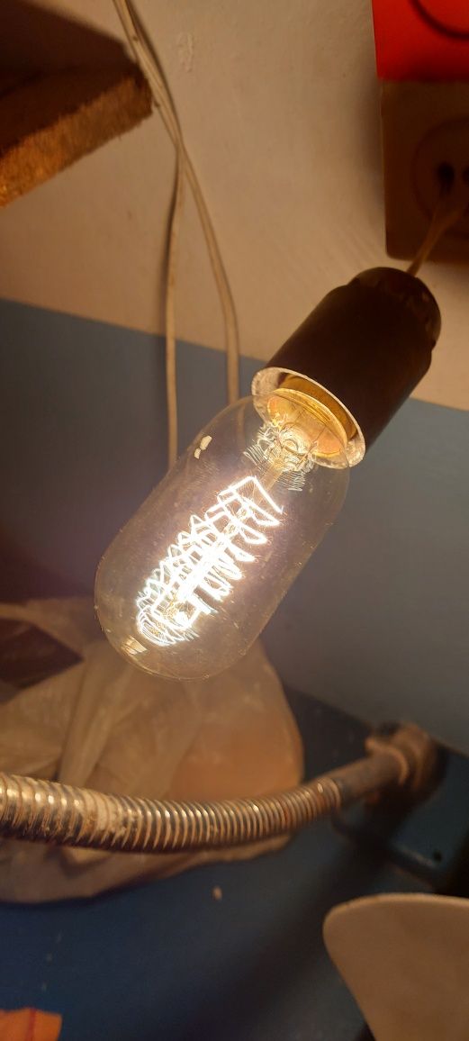 Лампочки Эдисона