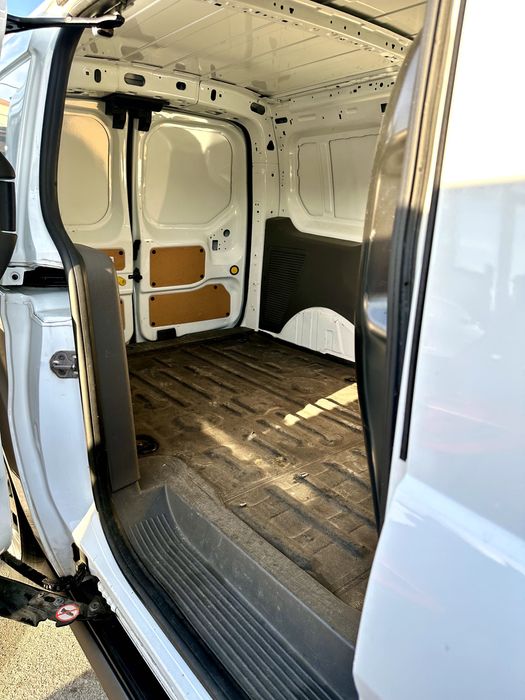 Ford Transit CONNECT 1.5 TDCi - L2 - Nacional