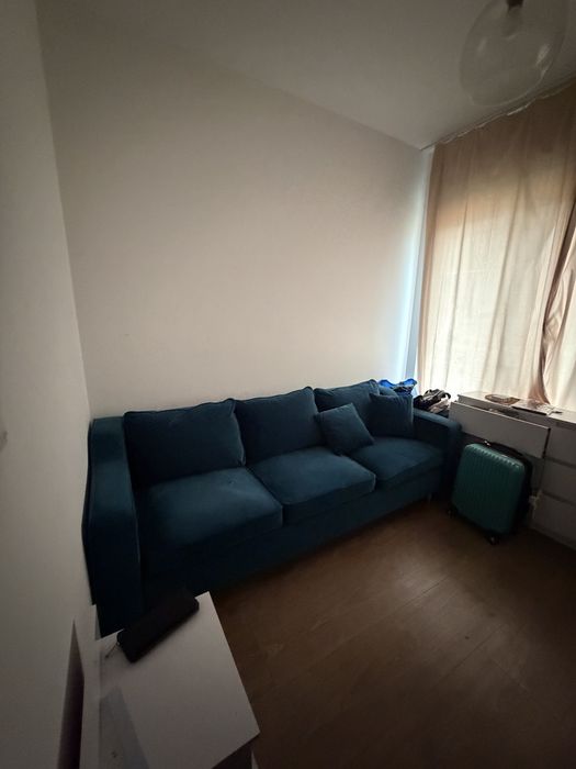 Sofa rozkładana aksamitna zielona Westwing Collection