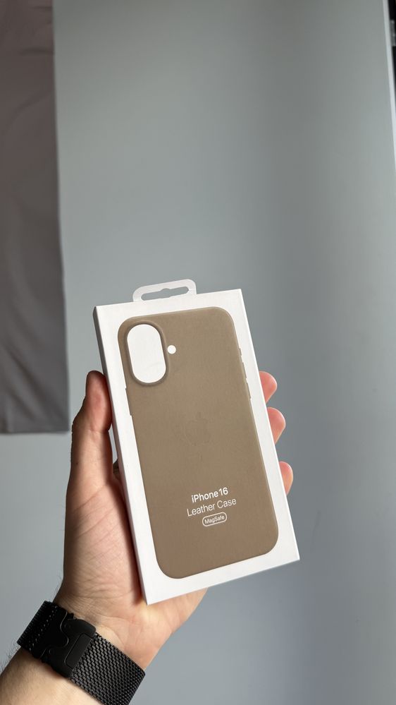 Skorzane Magsafe etui do Iphone 16 w kolorze Bezowym