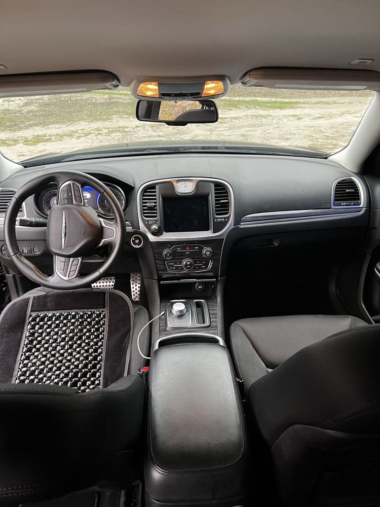 Chrysler 300c 2019