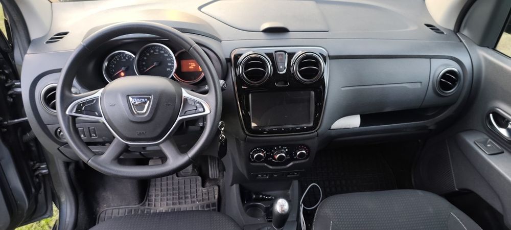 Dacia Lodgy 1.6 SCe 102 KM – 7 miejsc – zadbana, bogate wyposażenie.