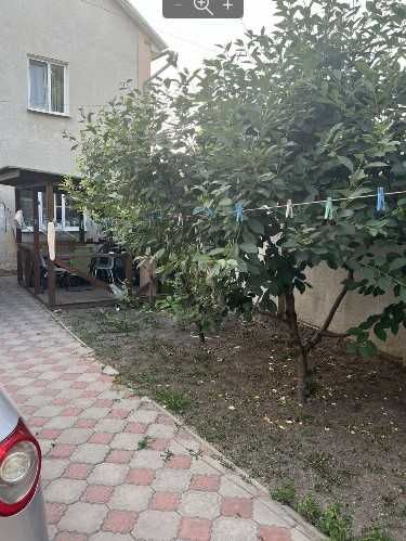 Добротный 2-этажный дом в Золотом треугольнике