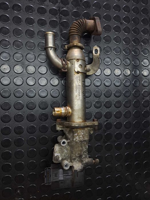 Zawór EGR + chłodniczka KOMPLET Ford Kuga Mk1