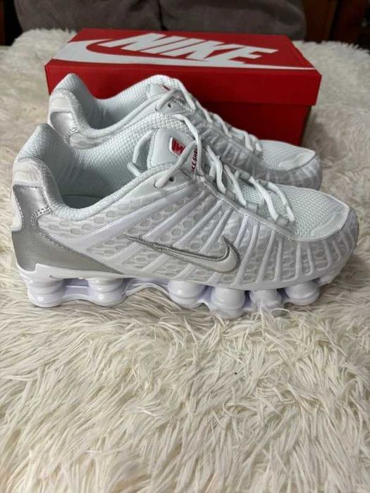 "koszykówki" Nike_Shox_TL_White_R.41