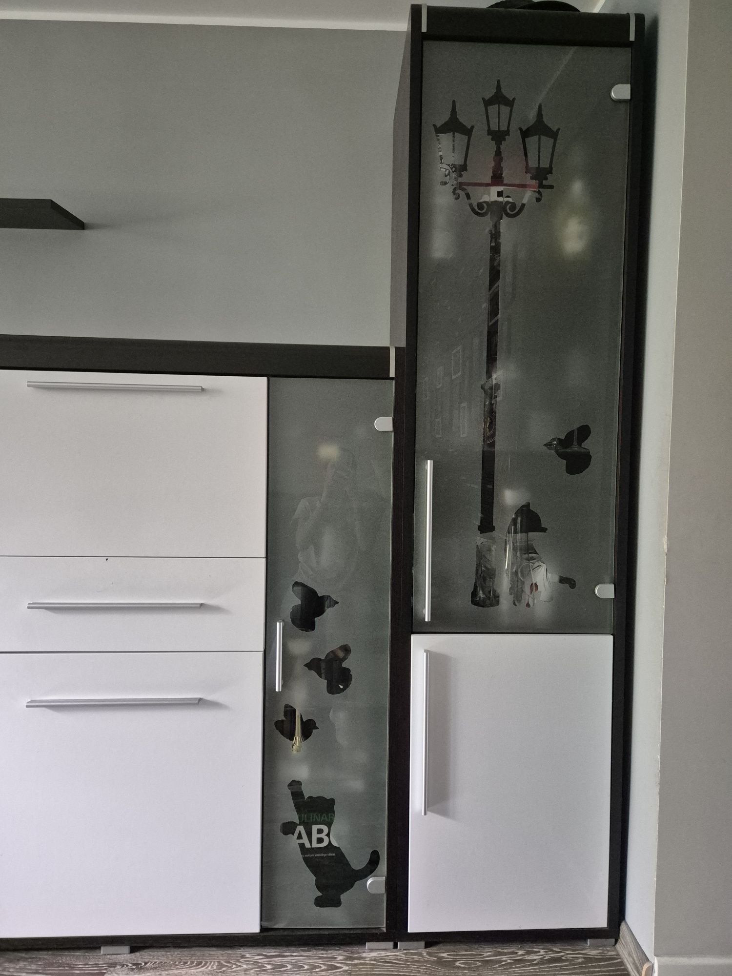 ZAREZERWOWANE Meble do pokoju, salonu