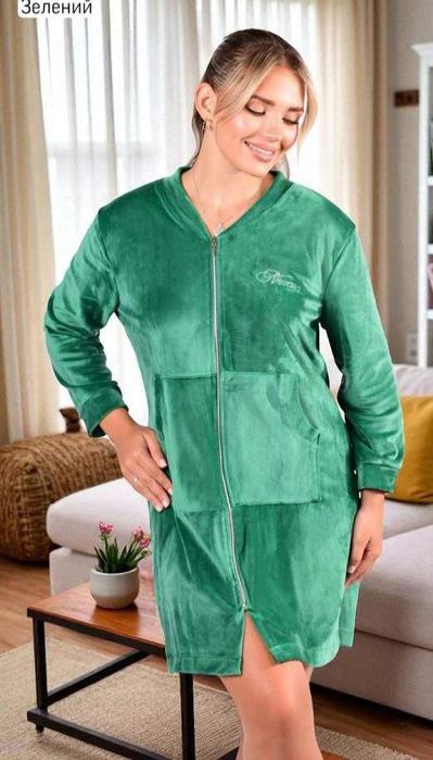 Велюровий  халат